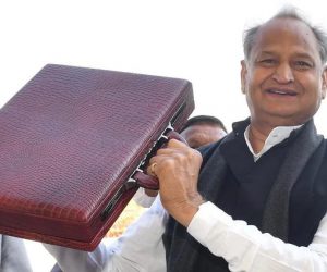 راجستھان: گہلوت حکومت کا بجٹ پیش، نوجوانوں، کسانوں، عام لوگوں اور خواتین کے لیے سوغاتوں کا اعلان