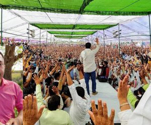میرٹھ: ’کسان مہاپنچایت‘ کے دوران صحافی کا ملازمت سے دسبرداری کا اعلان، کہا- ’سچائی دکھانے سے روکا گیا‘