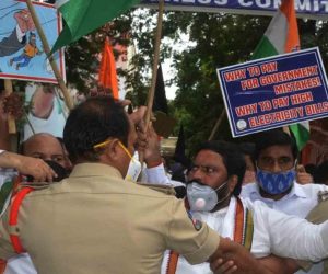 بجلی کے جی ایس ٹی سے باہر ہونے کے سبب صارفین پر 25 ہزار کروڑ کا بوجھ!