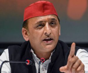 وہ ’ آندولن جیوی ‘ ہیں تو آپ ’ چندہ جیوی ‘ ہیں، اکھلیش یادو کا پی ایم مودی پر حملہ