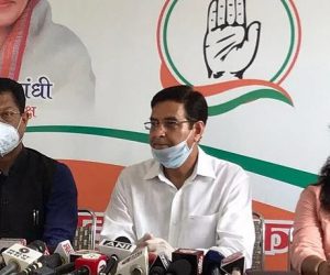 دہرادون: کانگریس نے طبی ملازمین کے حق میں اٹھائی آواز، چیف سکریٹری کو سونپا مکتوب