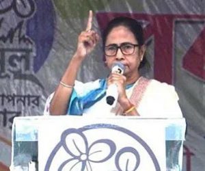 بنگال الیکشن: ممتا بنرجی نے 42 مسلم امیدواروں کو دیا ٹکٹ