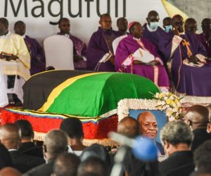 تنزانیہ کے صدر کے آخری دیدار کے دوران بھگدڑ سے 45 افراد کچل کر ہلاک