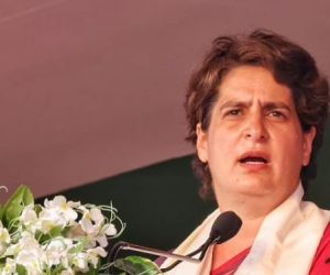 بڑے پیمانے پر ویکسین اور ادویات ایکسپورٹ کی گئیں، ملک کو ترجیح کیوں نہیں دی گئی! پرینکا گاندھی کا مودی حکومت پر حملہ