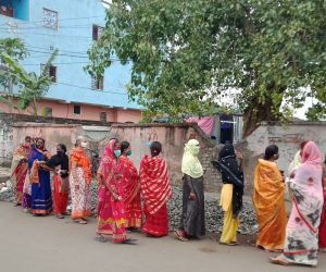 بنگال میں کورونا کا نیا ریکارڈ، 10 ہزار سے زاید نئے معاملے آئے