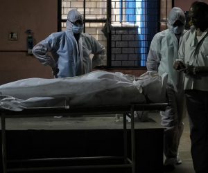 کورونا سے 24 گھنٹے میں ریکارڈ 3293 اموات، 3 لاکھ 60 ہزار سے زیادہ نئے کیسز