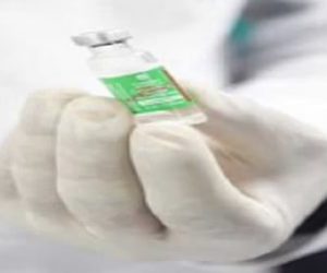 ممبئی میں ٹیکہ لگوانے والوں کی بھاری بھیڑ ، لوگ ہو رہےہیں پریشان