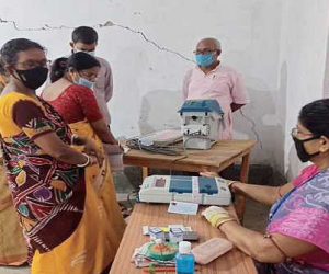 مغربی بنگال اسمبلی انتخابات: کورونا کی دوسری لہر کے درمیان آٹھویں اور آخری مرحلے کے لئے ووٹنگ جاری