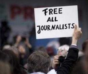 وبا کے دور میں پریس کی آزادی پر زبردست دباؤ