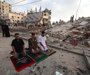 غزہ میں اسرائیلی بمباری میں نماز عید کی ادائیگی، مزید 28 فلسطینی شہید