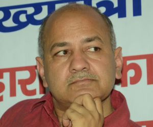 کیجریوال حکومت نے کورونا سے نمٹنے کے لیے طلب کی فوجی مدد، وزیر دفاع کو لکھا خط