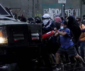 کورونا کے بہانے، کئی ملکوں میں بنیادی حقوق کی پامالی