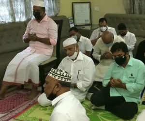 کیرالہ اور کرناٹک میں لاک ڈاؤن کے درمیان عید الفطر، گھروں پر ادا کی گئی نماز