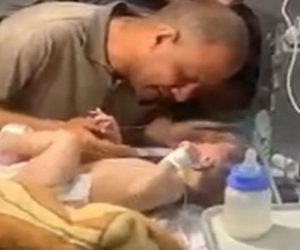 اسرائیلی بمباری میں ماں اور تین بھائیوں کو کھو دینے والا شیر خوار معجزانہ طور پر محفوظ