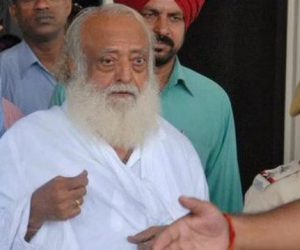 عمر قید کی سزا کاٹ رہے آسا رام کو سپریم کورٹ نے دیا زوردار جھٹکا