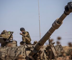 اسرائیلی فوج کا جنین پر حملہ، فلسطینی سکیورٹی کے دو افسر شہید