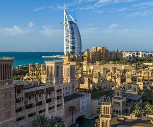 ہندوستانی مسافروں کی یواے ای میں داخلے پر پابندی برقرار ہے