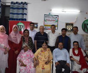 ملت ٹائمز کے دفتر میں شعری نشست کا انعقاد، علاقائی شعراء و شاعرات کی شرکت