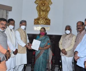 چار مہینے بعد آج پھر ملے گا اترا کھنڈ کو نیا وزیر اعلیٰ، تیرتھ سنگھ راوت مستعفی