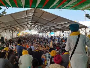 کسانوں نے بی جے پی لیڈروں کو 12 گھنٹوں تک ’نظر بند‘ رکھا!