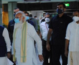 پارلیمنٹ کے مانسون اجلاس سے قبل کُل جماعتی اجلاس منعقد، پی ایم مودی نے کہا- ’ہر معاملہ پر بحث کے لئے تیار ہیں‘