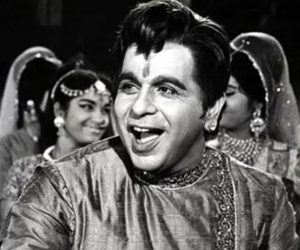 بالی وڈ کے معروف اداکار شہنشاہ جذبات دلیپ کمار کا 98 سال کی عمر میں انتقال