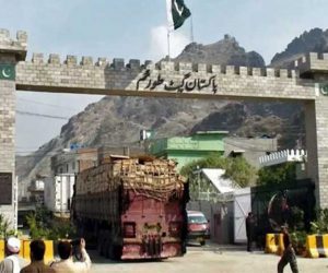 طالبان نے طورخم سرحد کھول دی، تجارتی سرگرمیاں بحال