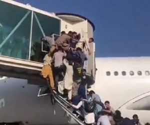 قمیض شلوار پہن کر کابل سے فرار ہوئے سابق برطانوی فوجی لائیڈ کامر