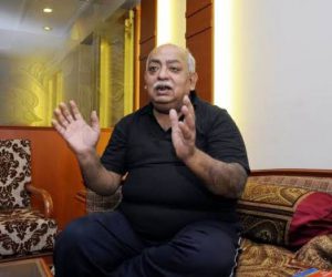 منور رانا پر اشتعال انگیز بیان کے الزام میں ایف آئی آر درج