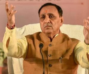 گجرات کے سی ایم روپانی نے دیا استعفیٰ