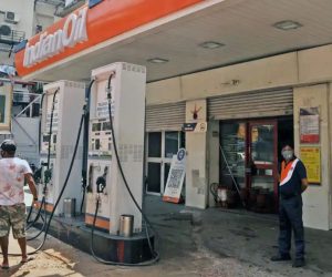 بین الاقوامی مارکیٹ میں خام تیل کی قیمتوں میں زبردست گراوٹ، مگر ملک کے عوام کو کوئی راحت نہیں!