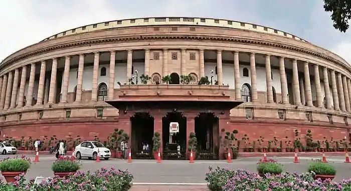 پارلیمنٹ میں پھر کورونا دھماکہ، 300 سو سے زائد ملازمین متاثر، اب تک 708 اسٹاف ہوچکے پازیٹو