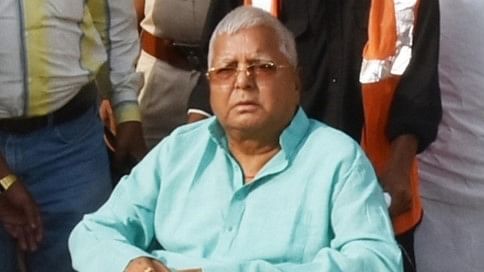 لالو پرساد یادو کے ٹھکانوں پر سی بی آئی کے چھاپے، سی بی آئی نے نیا مقدمہ کیا درج، بیٹی میسا پر بھی الزامات