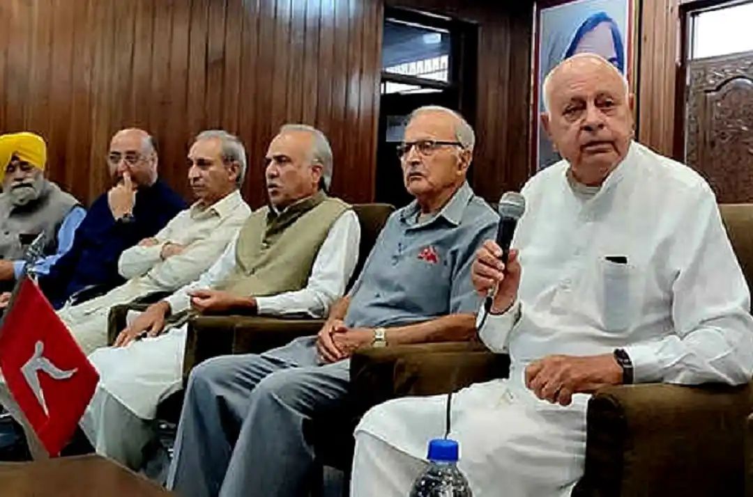 کشمیریوں کا دل جیتے بغیر دہشت گردی کا خاتمہ ممکن نہیں : ڈاکٹر فاروق عبداللہ