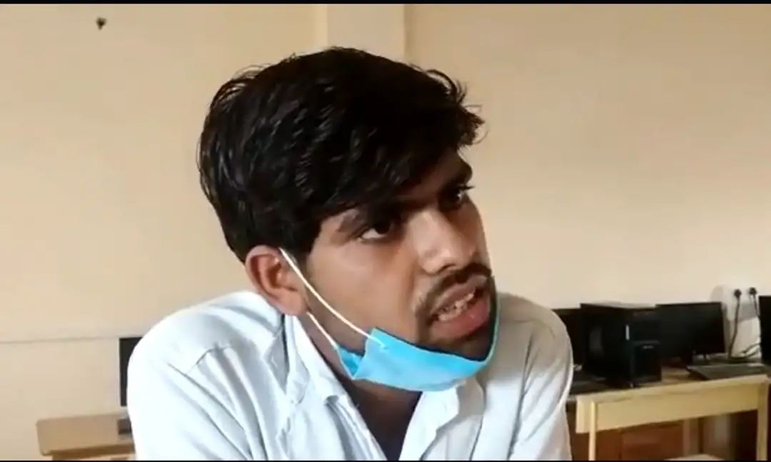 مدھیہ پردیش: ’ جو کہا گیا وہی کیا، میری کیا غلطی! ‘ 30 بچوں کو ایک ہی سرنج سے کورونا کا ٹیکہ لگانے والے کا بیان