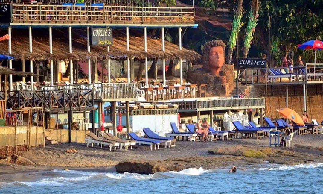 سونالی پھوگاٹ موت سے متعلق کرلیز ریستراں کے انہدام پر سپریم کورٹ کی روک