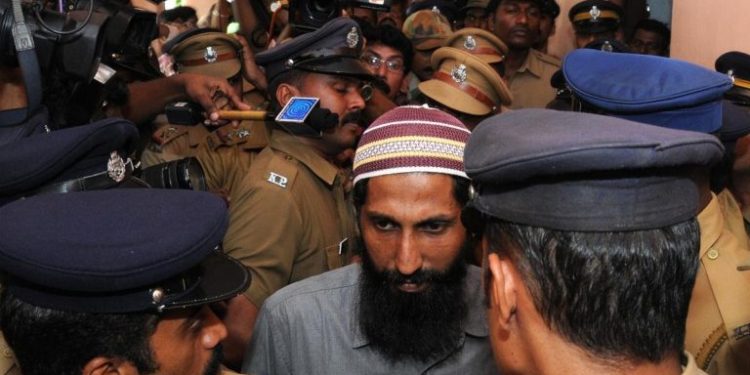 کوچی: دھماکہ خیز مواد رکھنے کے الزام میں گرفتار پانچ مسلم نوجوان 13 سال بعد باعزت بری