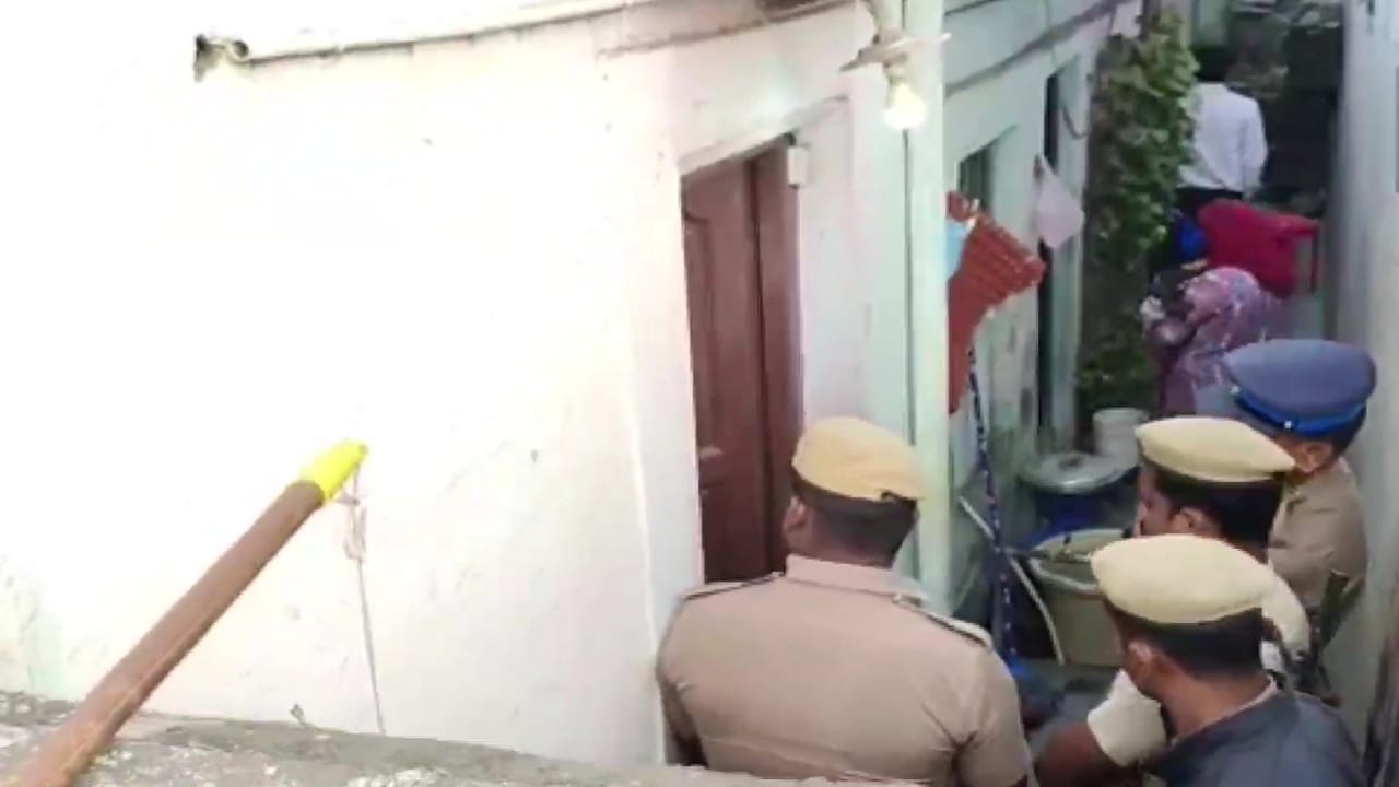 کوئمبٹور کار دھماکہ کے سلسلہ میں این آئی اے کی کارروائی، تمل ناڈو کے 45 مقامات پر چھاپہ ماری