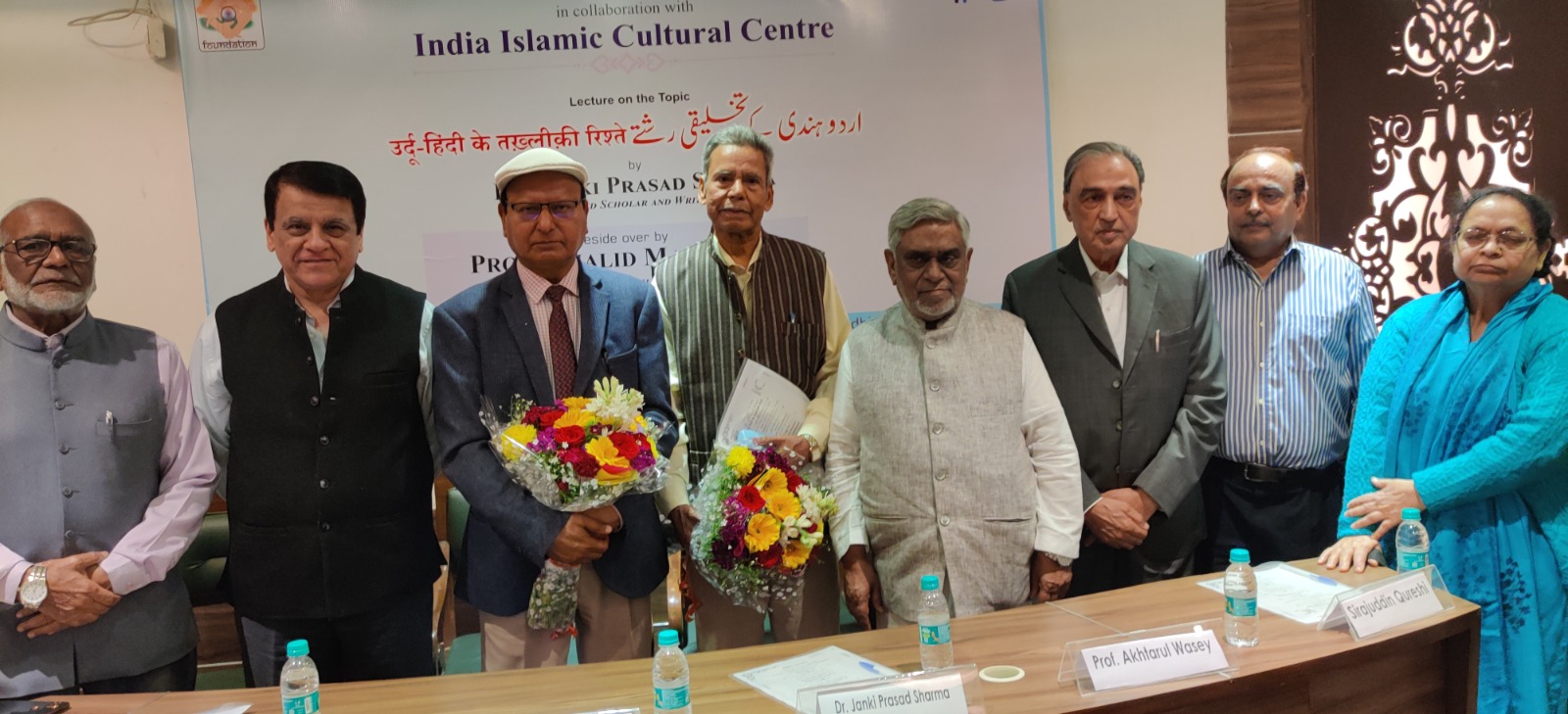 اردو کو تحلیل کرکے ایکتا کی بات کرنا نامناسب: ڈاکٹر جانکی پرساد شرما